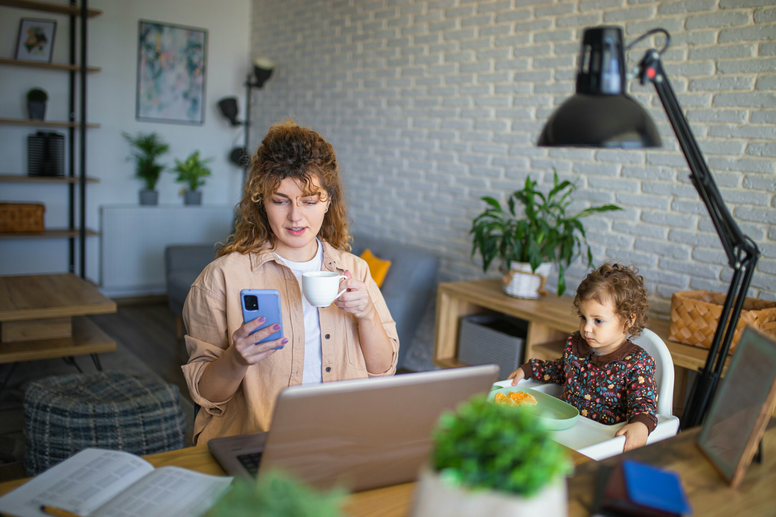 new-back-to-school-study-shows-most-parents-miss-important-school-emails